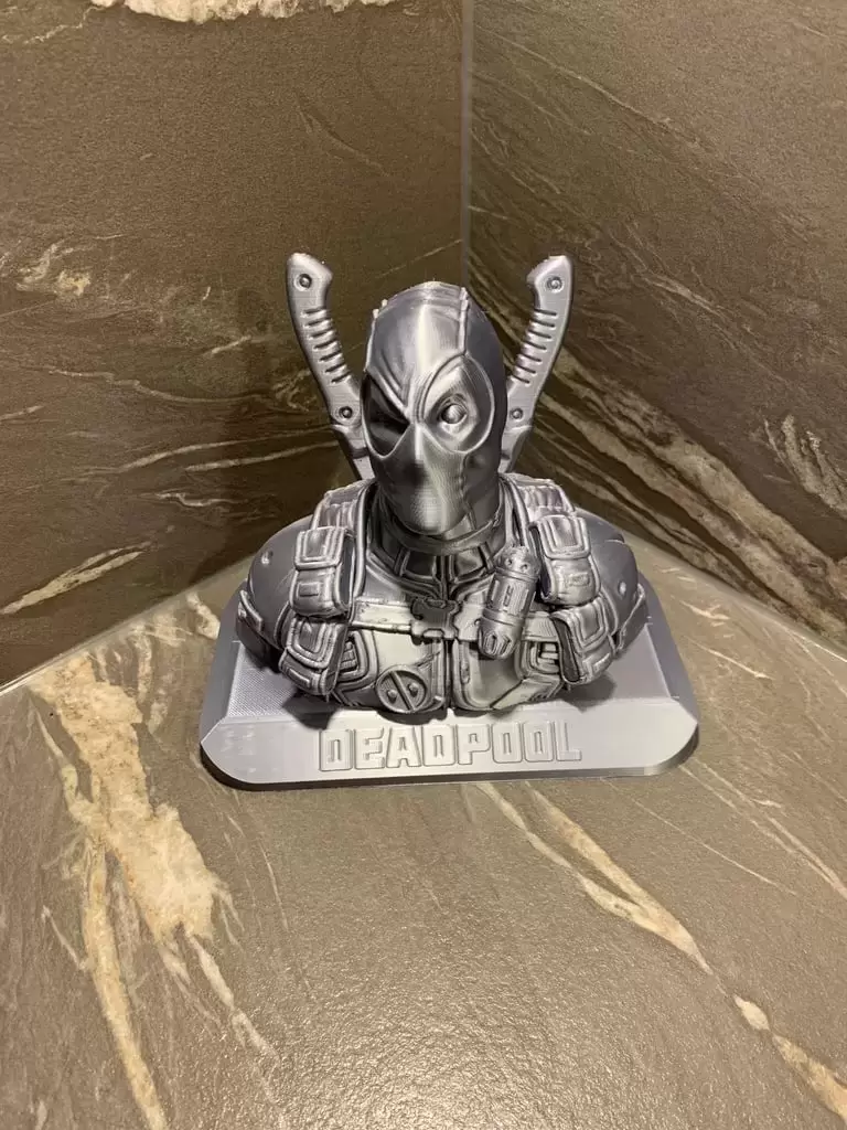 死侍半身像 - 带底座和文字Deadpool Bust - base+lettering插图1