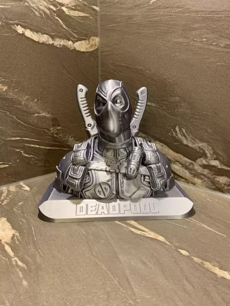 死侍半身像 - 带底座和文字Deadpool Bust - base+lettering插图3